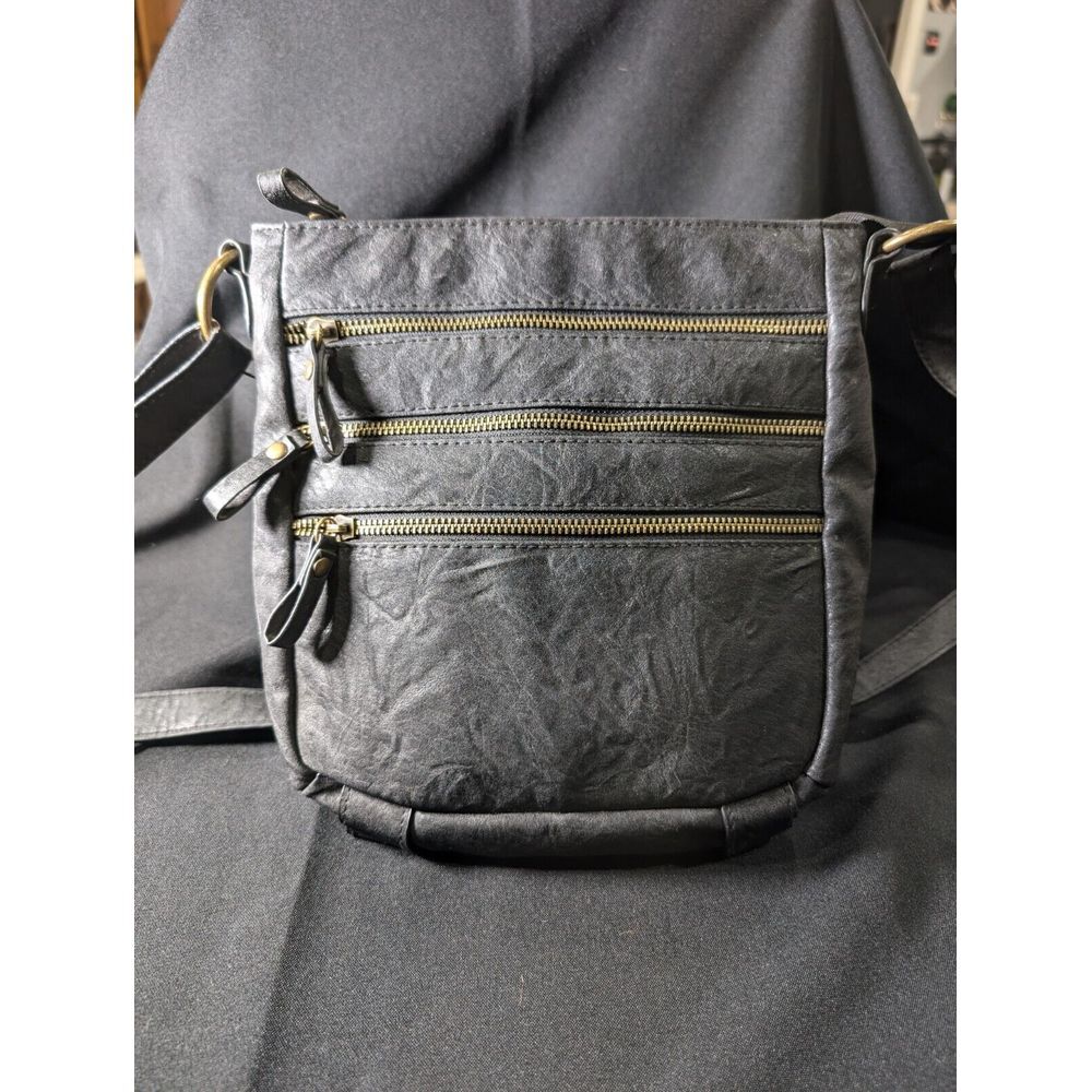 Bueno Black Leather Crossbody Multi Pocket Messenger Bag Purse Zipper Adjustable